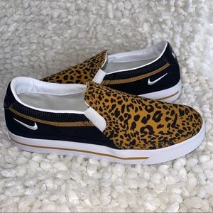 Nike Womens Size 8.5 Court Legacy Slip On Leopard Sneakers DJ5938-001